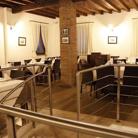 Hotel La Vecchia Reggio Reggio nell'Emilia Buitenkant foto