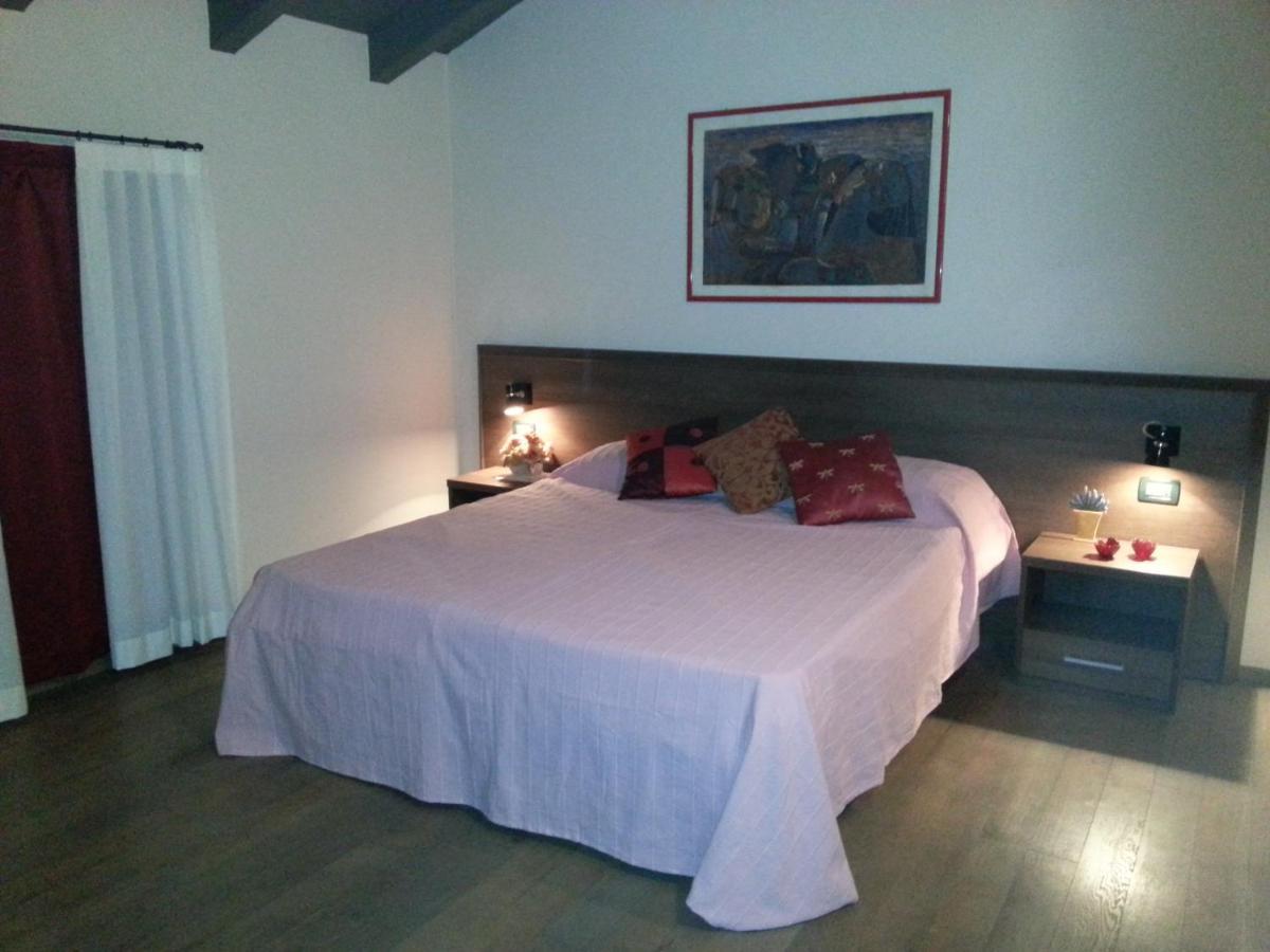 Hotel La Vecchia Reggio Reggio nell'Emilia Buitenkant foto